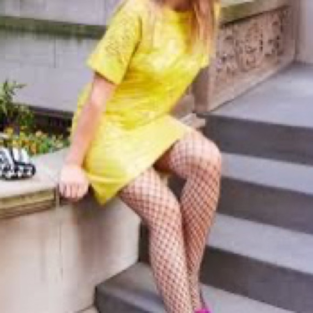 ELOQUII | Sequin Super Lemon Shift Dress - Picture 14 of 15
